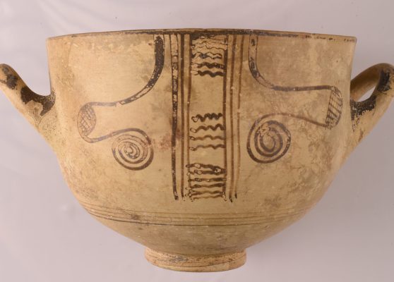 Mycenaean kylix, terracotta drinking cup with slip, 1600–1200 BC