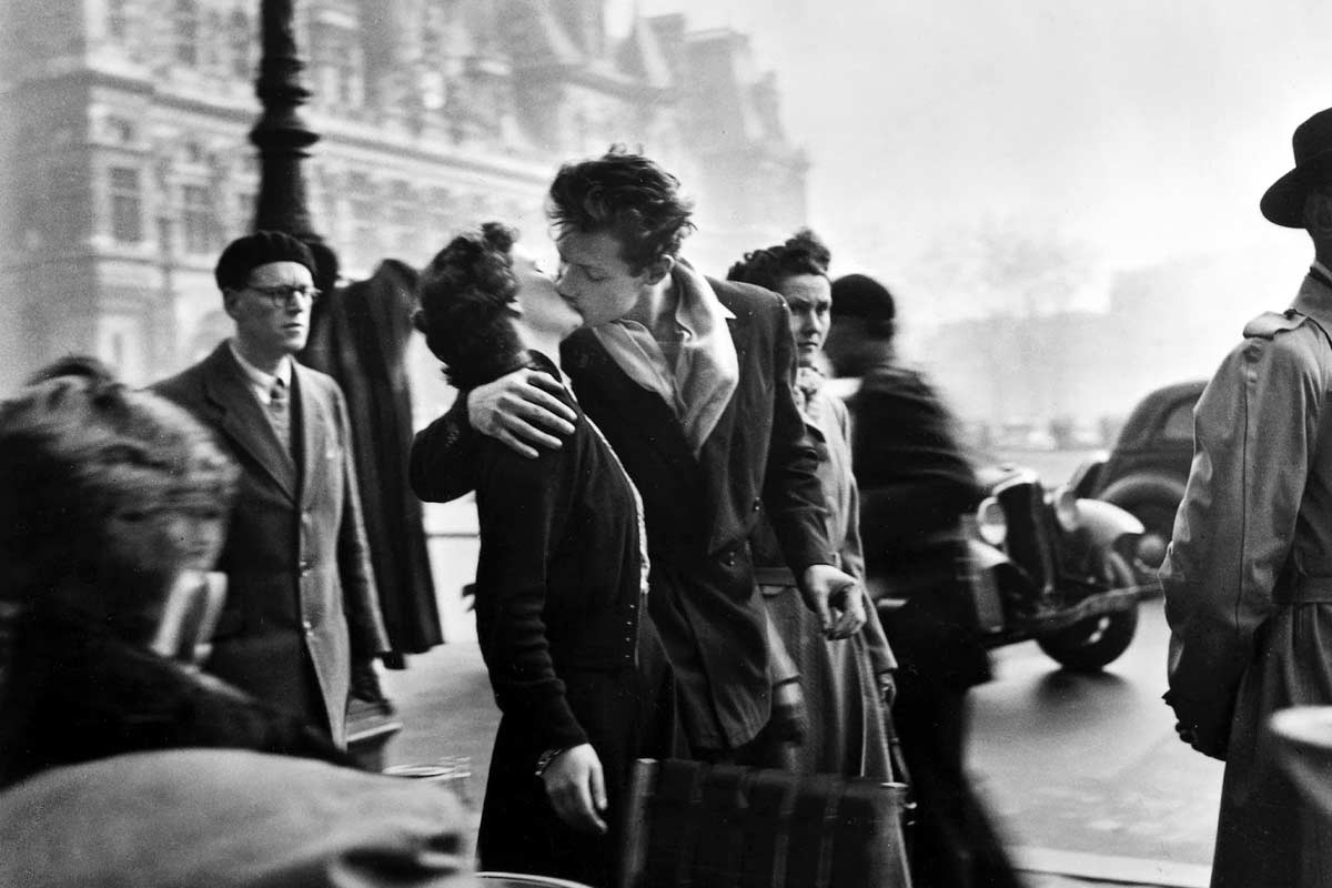 Love 写真集 Robert Doisneau 絶版 robert-doisneau-the-kiss-of-