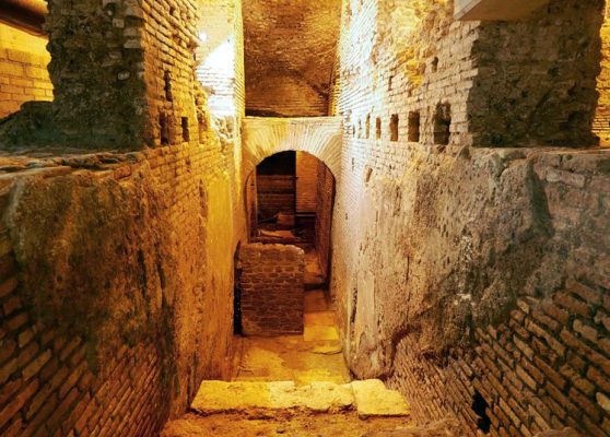 Underground of the Trevi fountain with audio guide